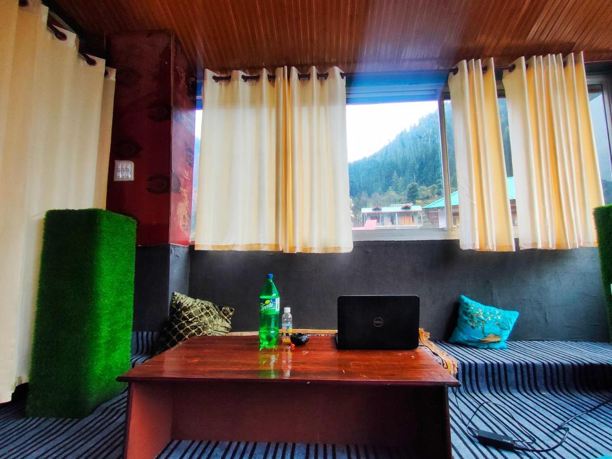 I Love Kasol Hostel & Rooftop Cafe Экстерьер фото